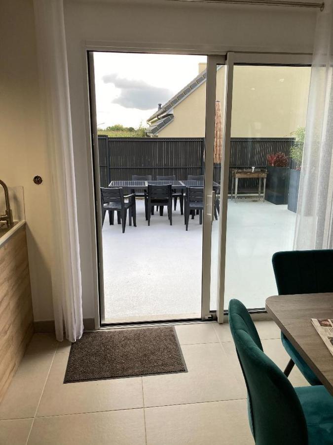 Chambre, Salle De Bain, Toilette, Salon Privatif Sainte-Marie-du-Mont  Eksteriør bilde