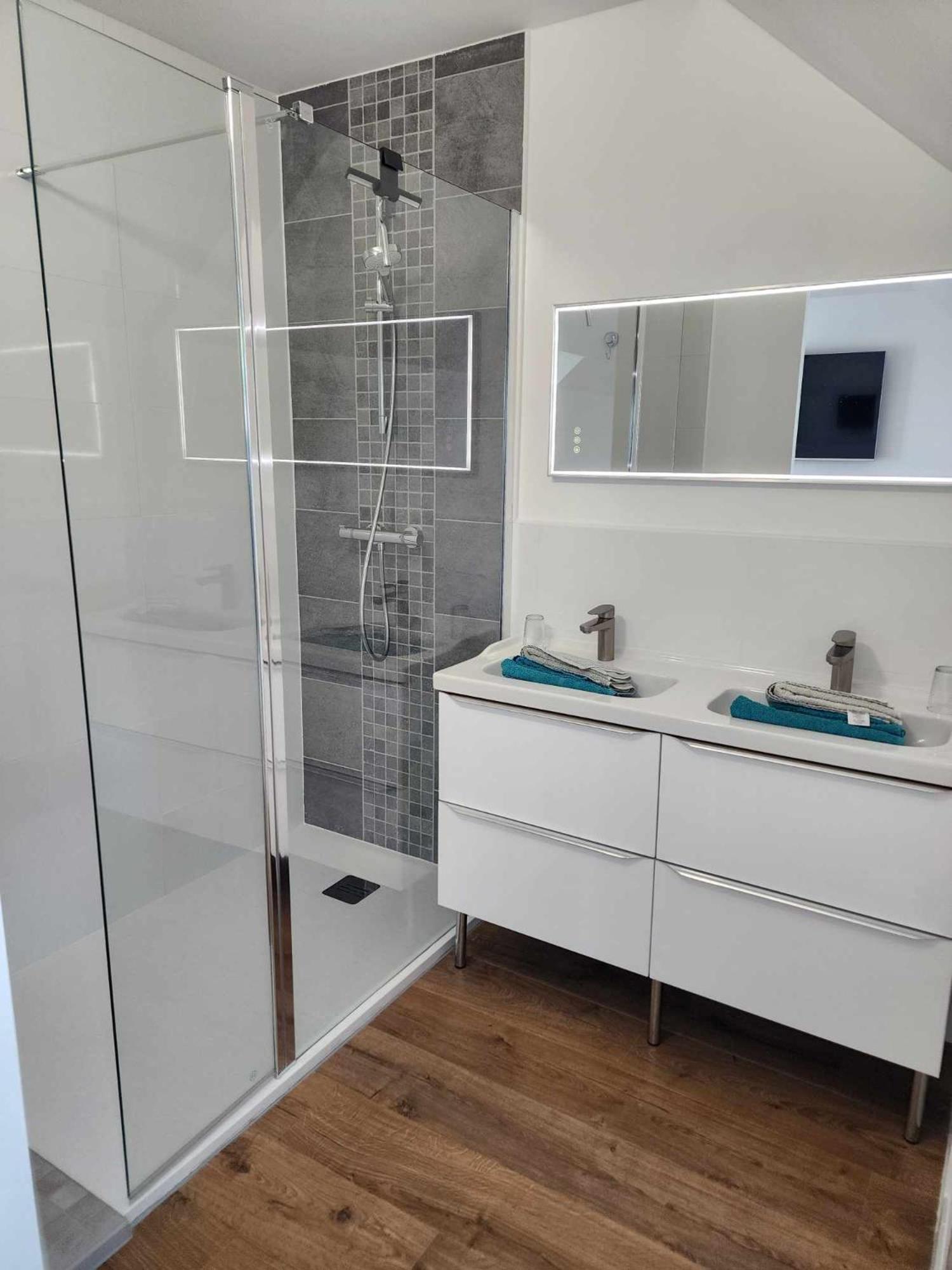 Chambre, Salle De Bain, Toilette, Salon Privatif Sainte-Marie-du-Mont  Eksteriør bilde